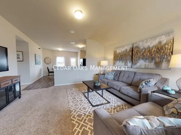 2805 Reynolds St, Pea Ridge, AR 72751