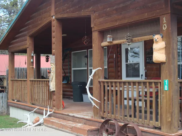 10 Foothill Blvd, Alpine, WY 83128