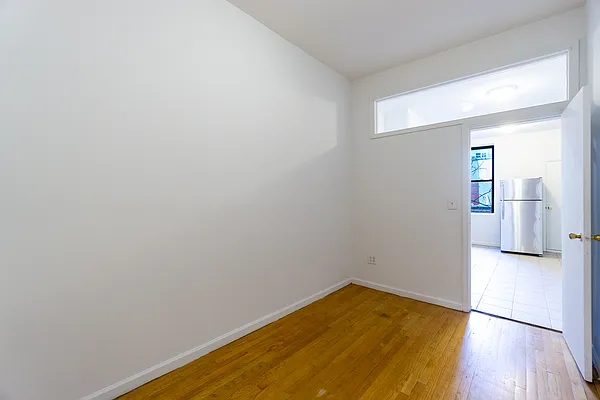 Rented by Compass | media 20