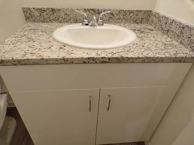 709 S 5th St #1 — Photo 28