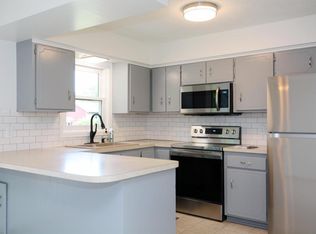 2252 Henna Ave N, Oakdale, MN 55128