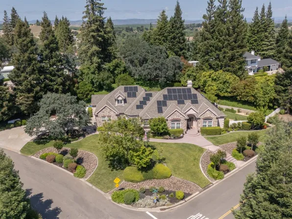 11318 Scarlet Oak Dr, Oakdale, CA 95361