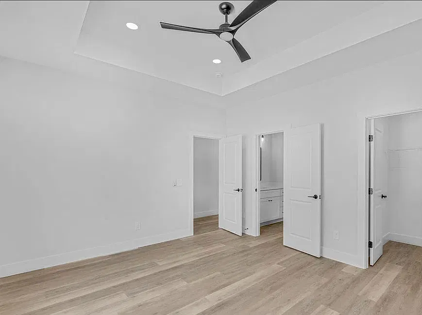 504 North Drive - 1 — Photo 4