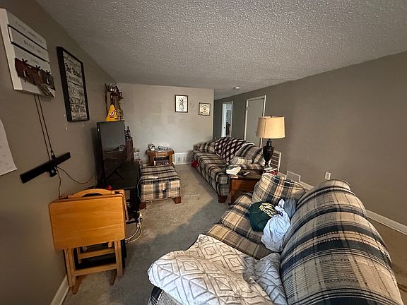 5th image of 316 Walnut St