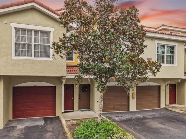 5721 Bentgrass Dr #20-209, Sarasota, FL 34235