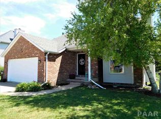 22 N Oregon Ct, Morton, IL