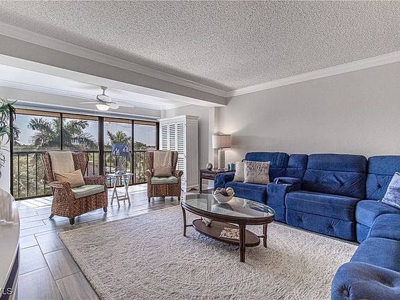 4th image of 7430 Lake Breeze Dr APT 403