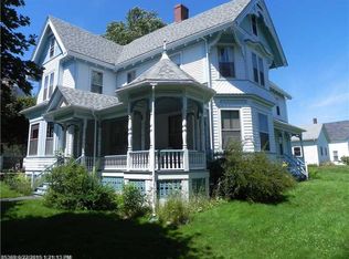 27 Main St, Lubec, ME 04652