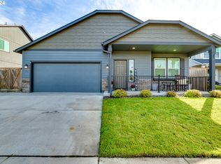 1933 S 59th St, Springfield, OR 97478