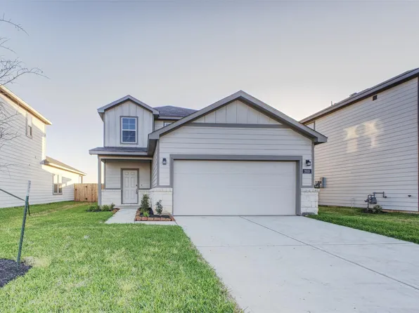 3918 Windy Whisper Dr, Brookshire, TX 77423