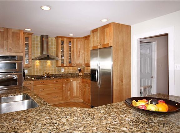 4th image of 11788 Hollyview Dr
