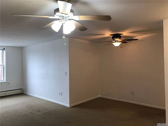 5th image of 60 Hempstead Ave APT 2t
