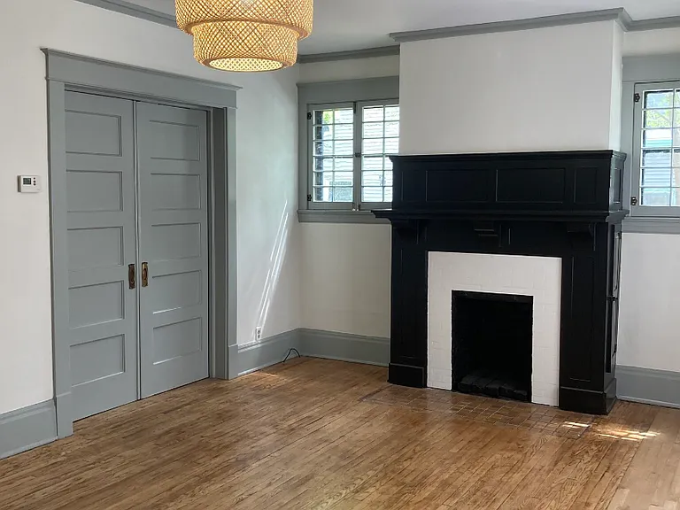 309 W Marion St #1 — Photo 7
