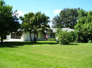 5015 Seagrape Dr, Fort Pierce, FL 34982