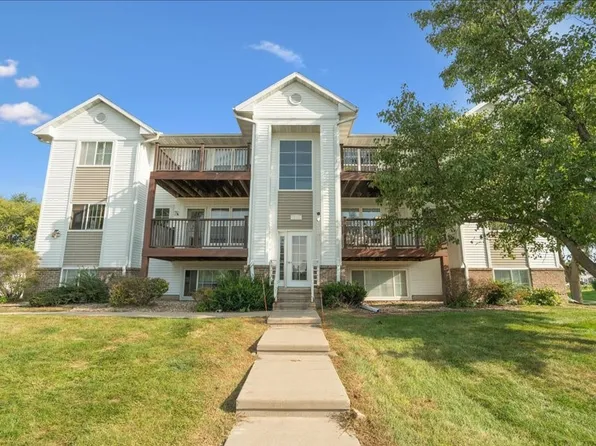 1200 Murray St NE Unit 11, Cedar Rapids, IA 52402