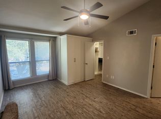 3839 Dry Creek Dr UNIT 202, Austin, TX 78731