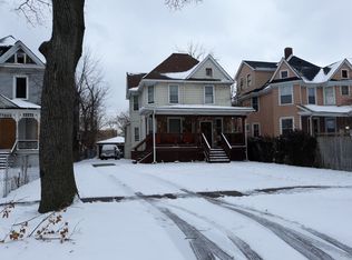 606 N Pine Ave, Chicago, IL