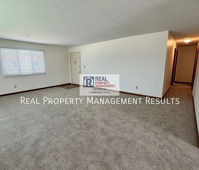 895 Claymark Way #205 — Photo 3