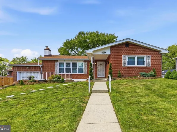 1010 Excelsior Dr, Upper Chichester, PA 19014