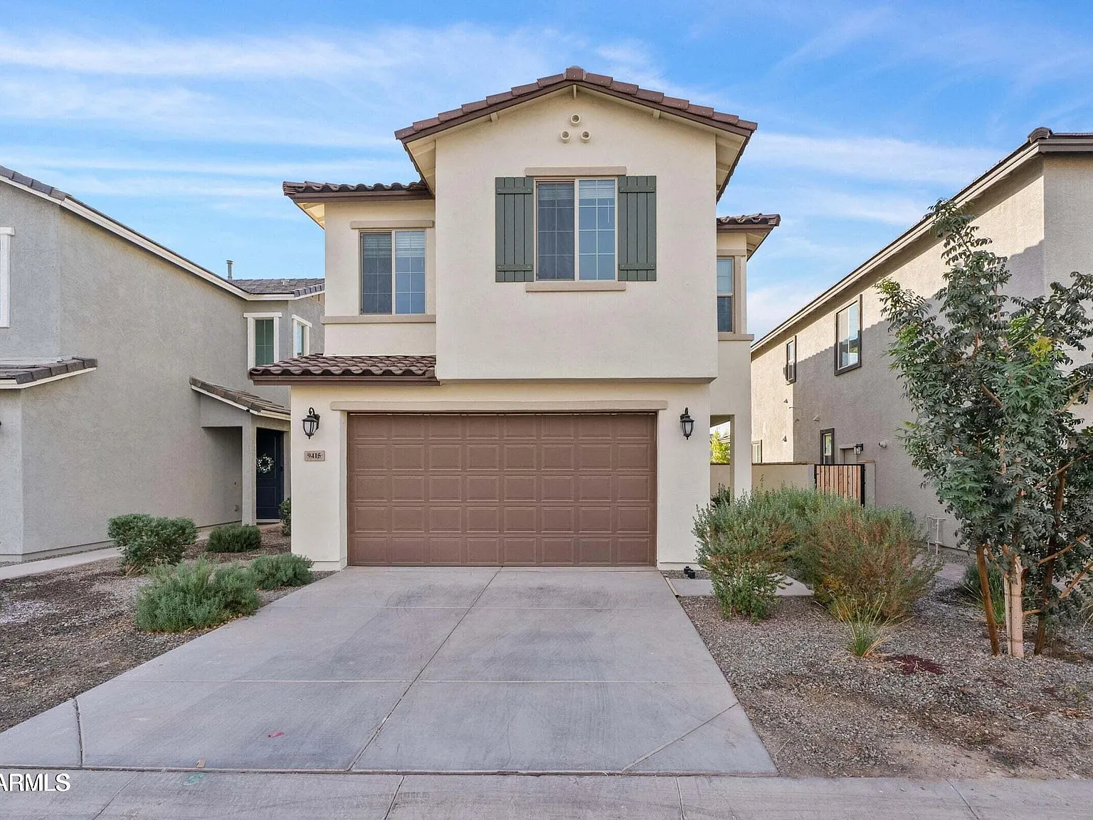 3 bed, 2.5 bath, 1678 sqft, $2,450 — Photo 2