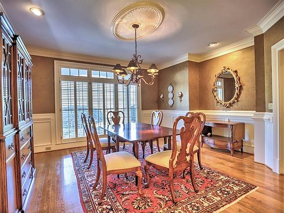 5th image of 449 Langley Oaks Dr SE