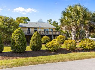 7028 Archers Creek Dr, Emerald Isle, NC 28594