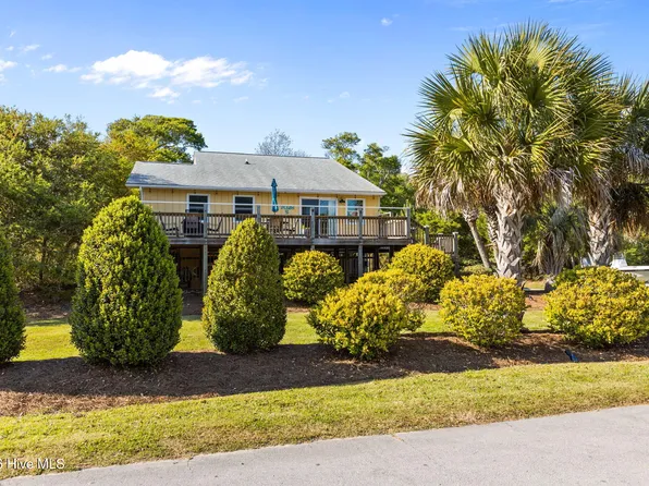 7028 Archers Creek Drive S, Emerald Isle, NC 28594