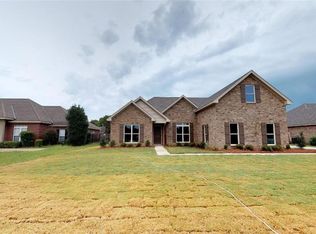 624 Tanner Ln, Montgomery, AL 36117