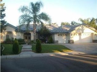 6422 Angel Falls Ct, Bakersfield, CA 93313