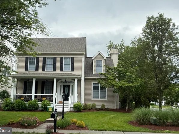 1 Travis Ct, Medford, NJ 08055