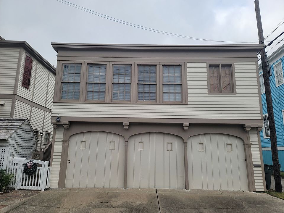 1st image of 815 12th St