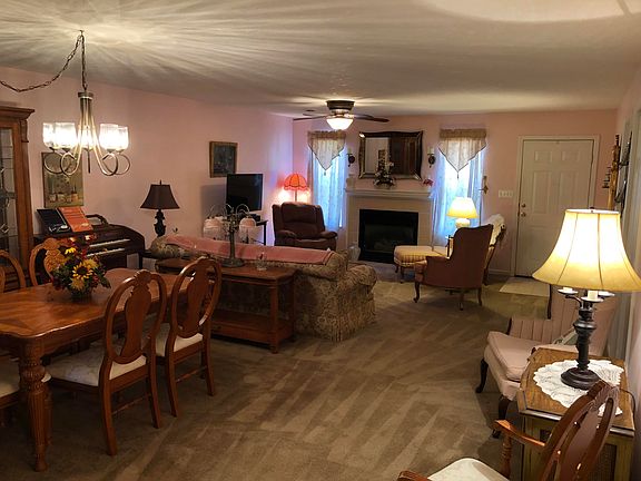 3rd image of 4515 Shamus Way