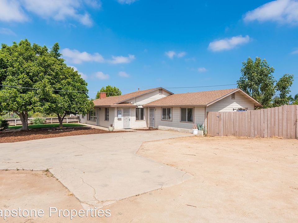 2nd image of 1456 E Fallbrook St #7140400