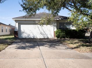 8202 Radial Ct, Rosharon, TX 77583