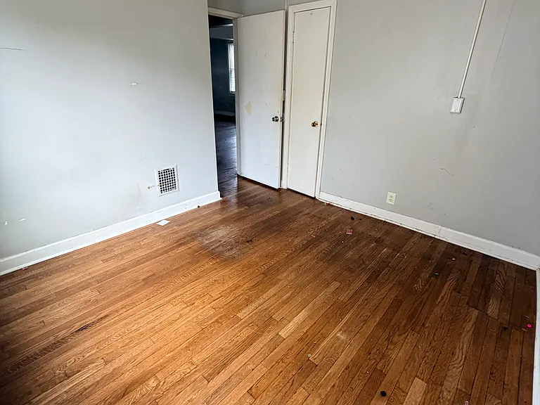107 Dix St #1 — Photo 9
