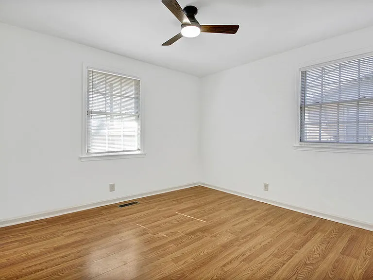 238 Townes Dr — Photo 18