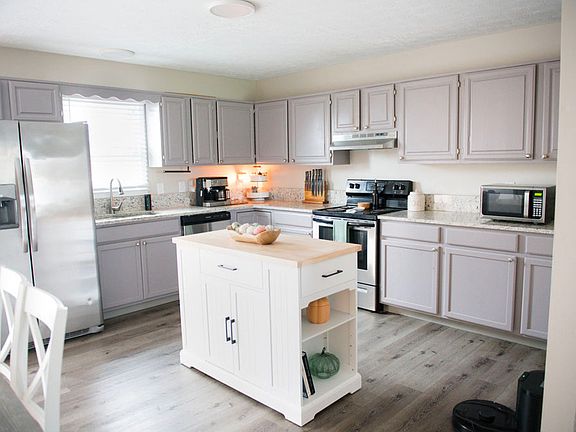 5th image of 1009 Ravenwood Dr