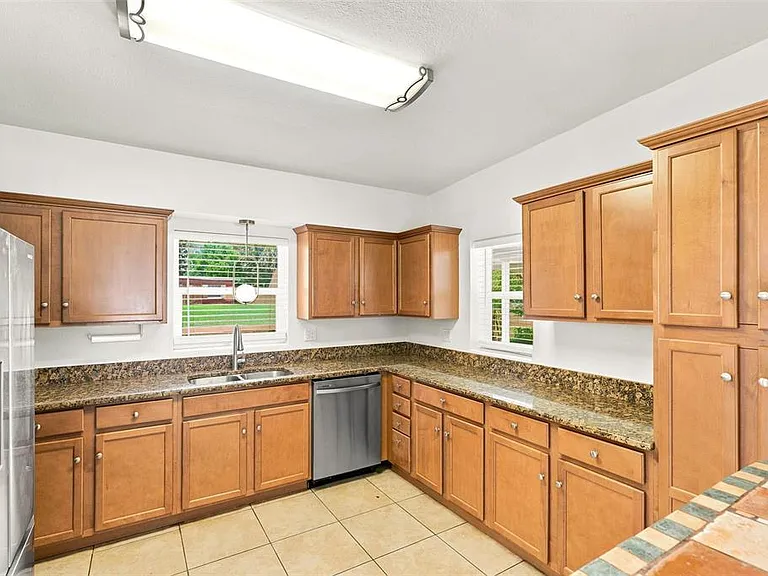 6714 Nina Rosa Dr #A — Photo 10