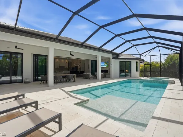 5216 SW 27th Place Cpe, Coral, FL 33914