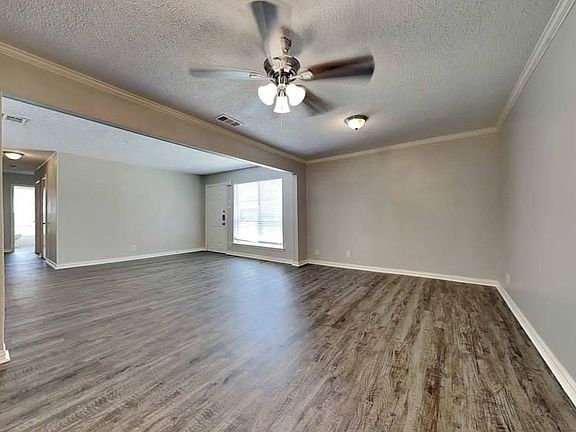 2nd image of 377 Moreland Dr #23-2007DR-341