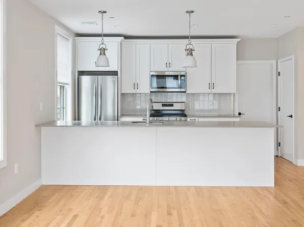 180 Norfolk Ave #1, Roxbury, MA 02119