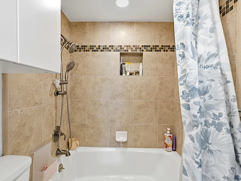 231 Paseo Bernal — Photo 32