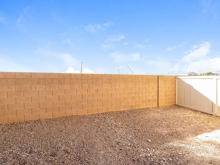 8104 Finch Feather St — Photo 17