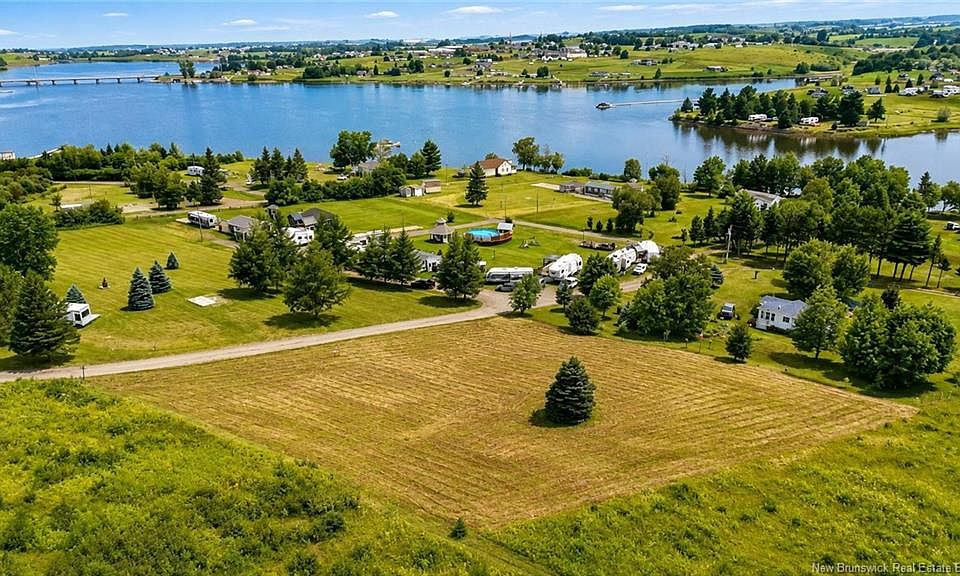 1st image of LOT Paradise Ln