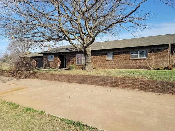 2 NW 36th St, Lawton, OK 73505