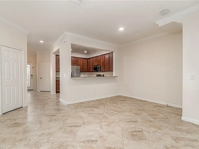 2740 Blossom Way — Photo 11