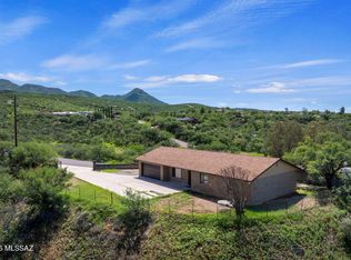 301 Circulo Silva, Rio Rico, AZ 85648