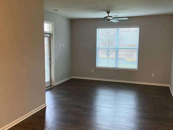 Livingroom to patio