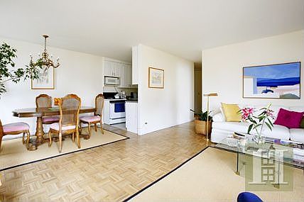 3rd image of 1601 3rd Ave APT 15A