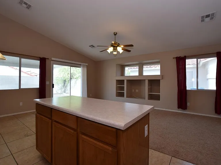 1024 Clover Tip Ct — Photo 17